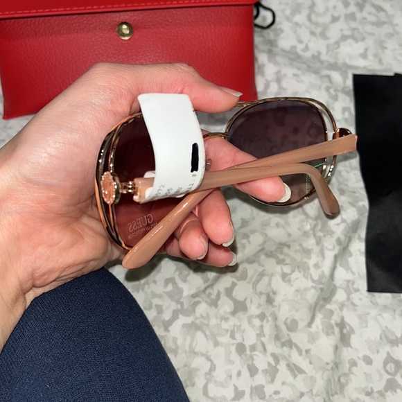 Guess sunglasses - Picture 5 of 8